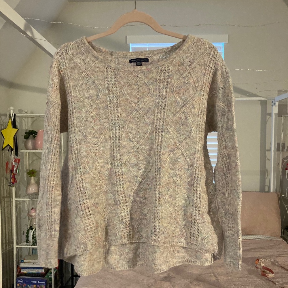 American Eagle Sweater